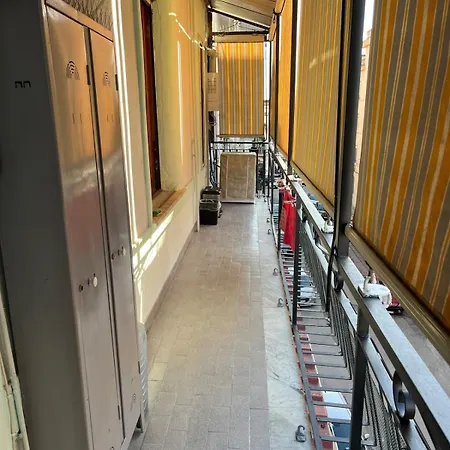 דירה Music House Con Posto Auto נאפולי